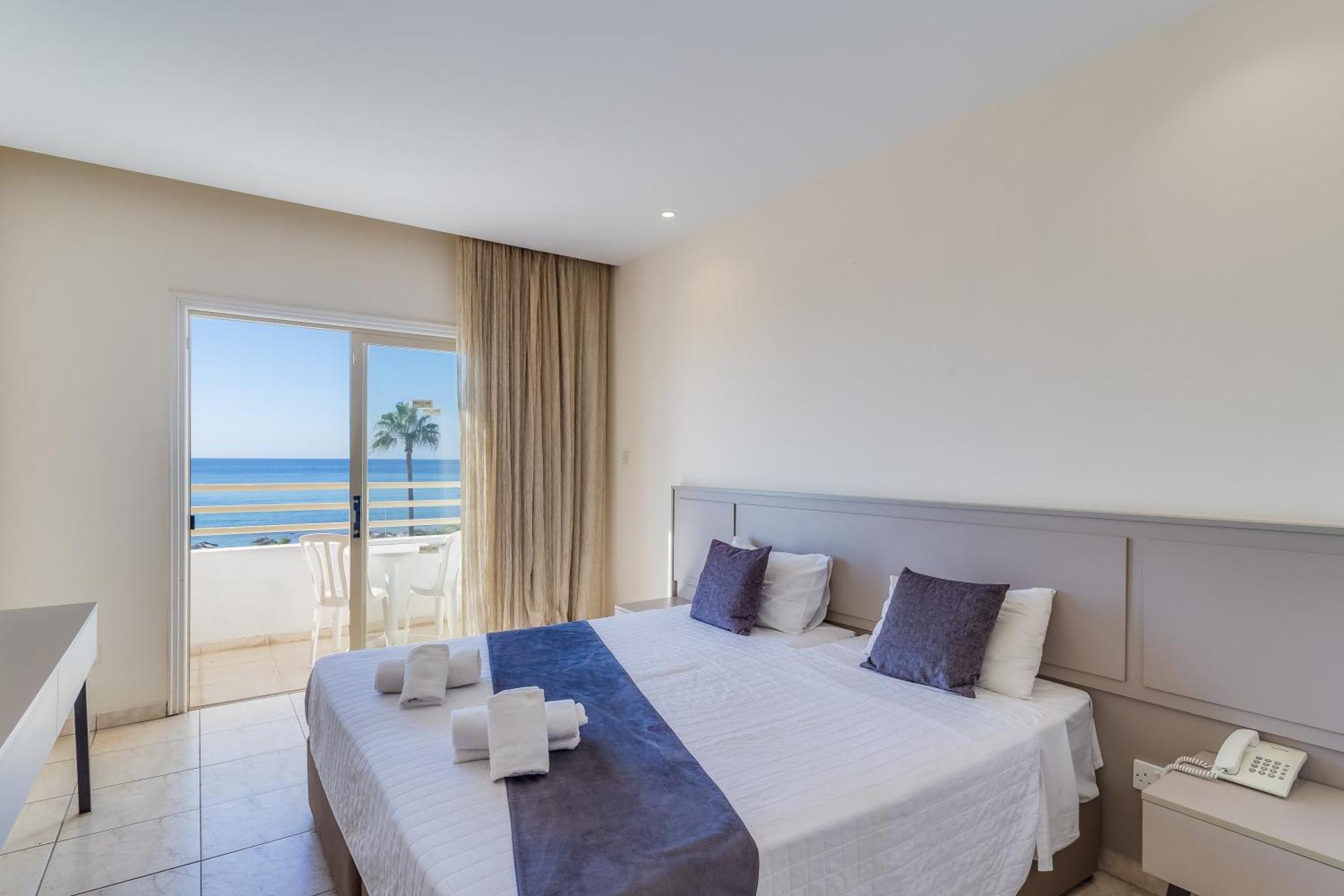 Piere - Anne Beach Hotel Ayia Napa Eksteriør billede